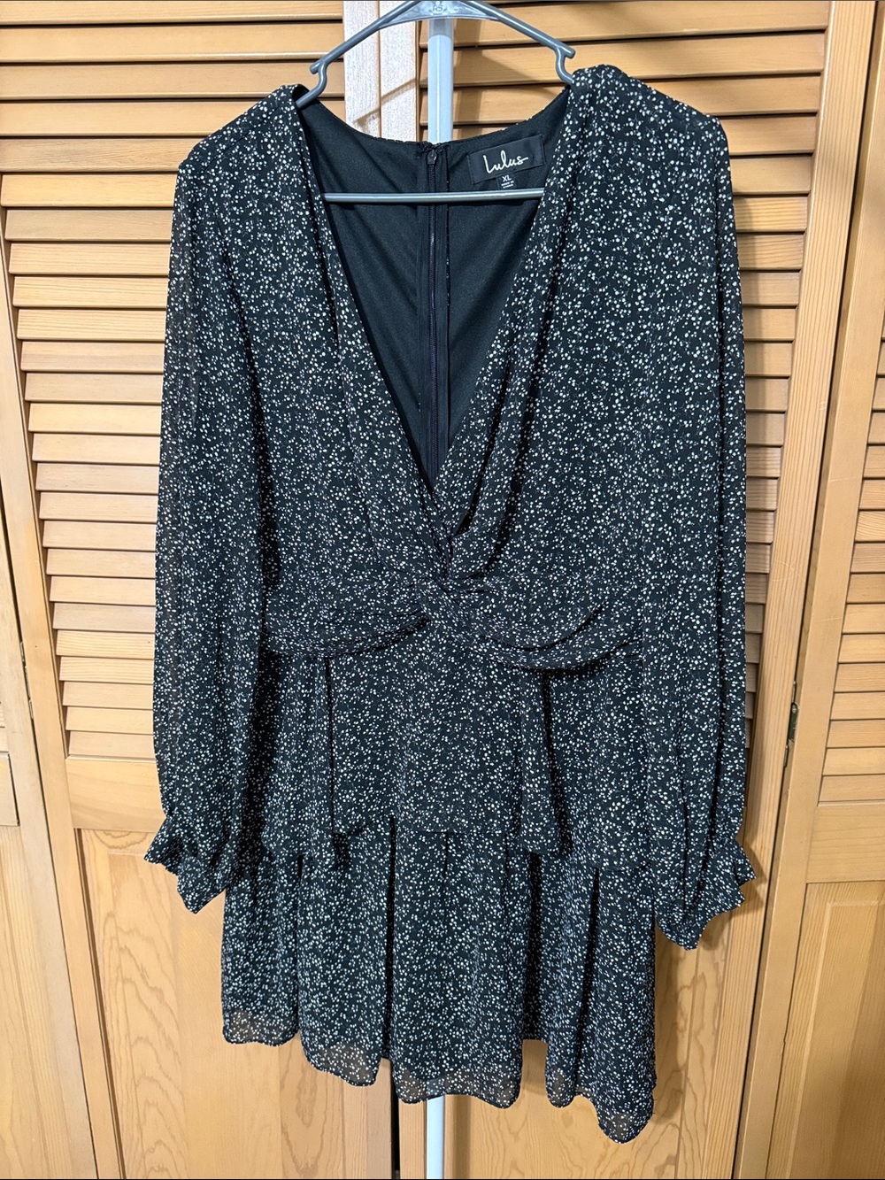 Lulu's Black & White Floral Long Sleeve V-Neck Mini Dress